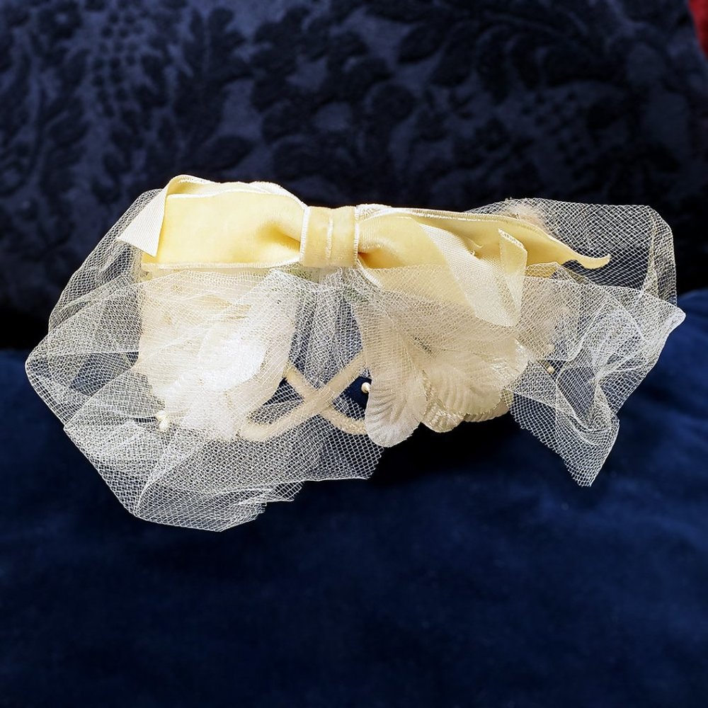 Vintage - 1954 Bridal Half-Hat With Original Box & Reciept - Picture 2 of 15